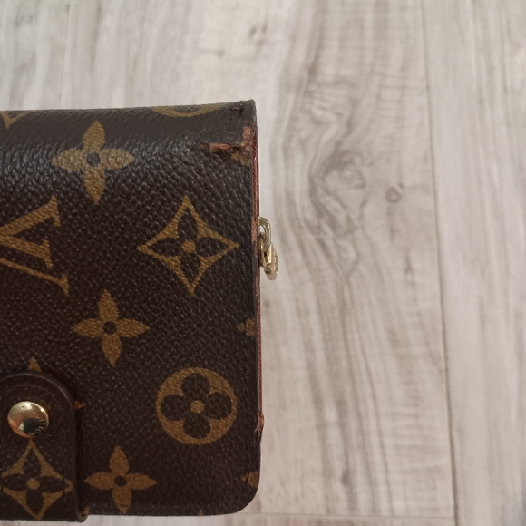 LOUIS VUITTON LV Monogram Canvas Leather Zippy Clutch Compact Wallet - Picture 3 of 13